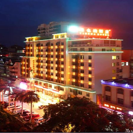 Hanting Express Sanya The First Market Branch Hotel Extérieur photo